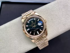 Rolex Day-Date 40mm Watch - WR020